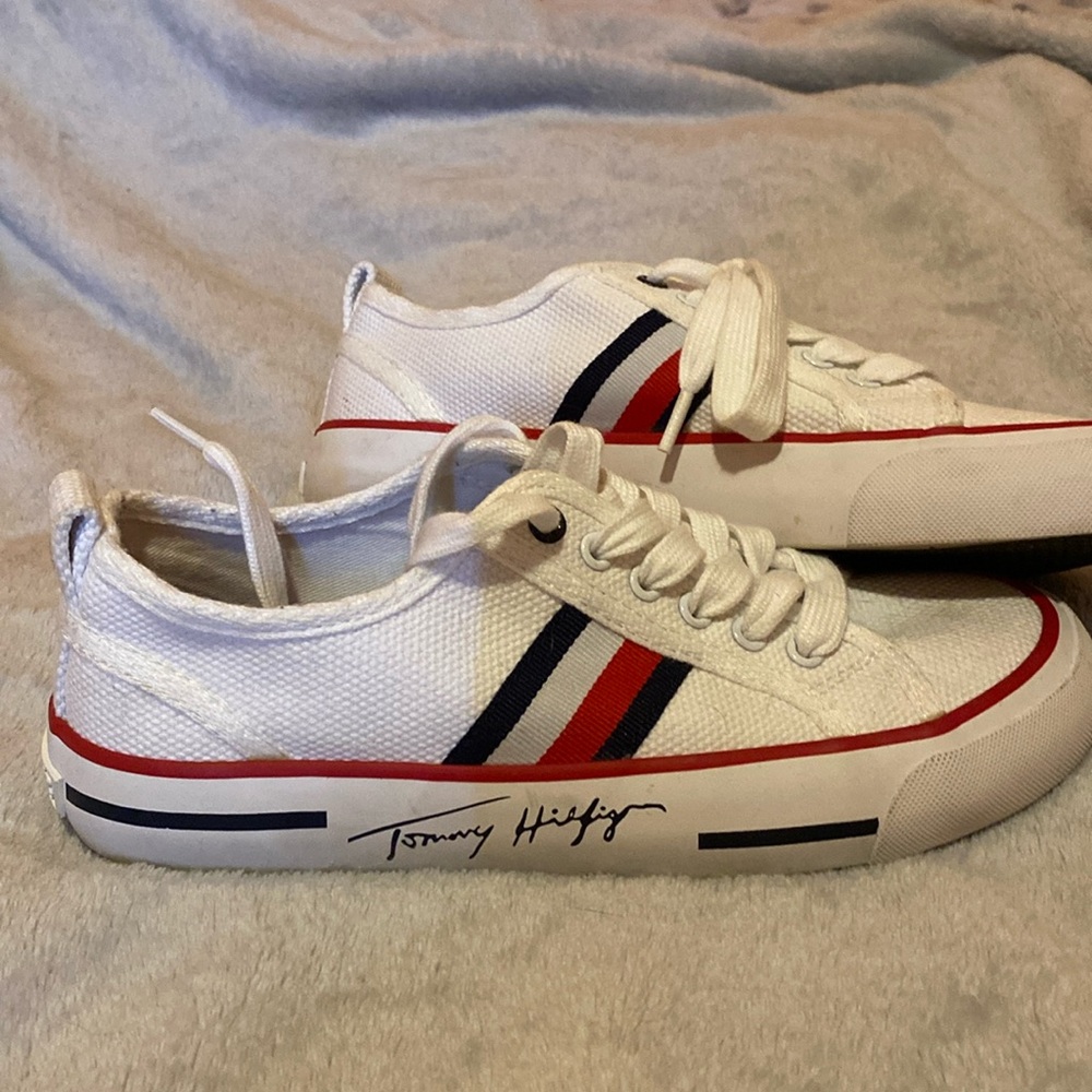 Tommy Hilfiger shoes size 5 1/2. Slightly worn